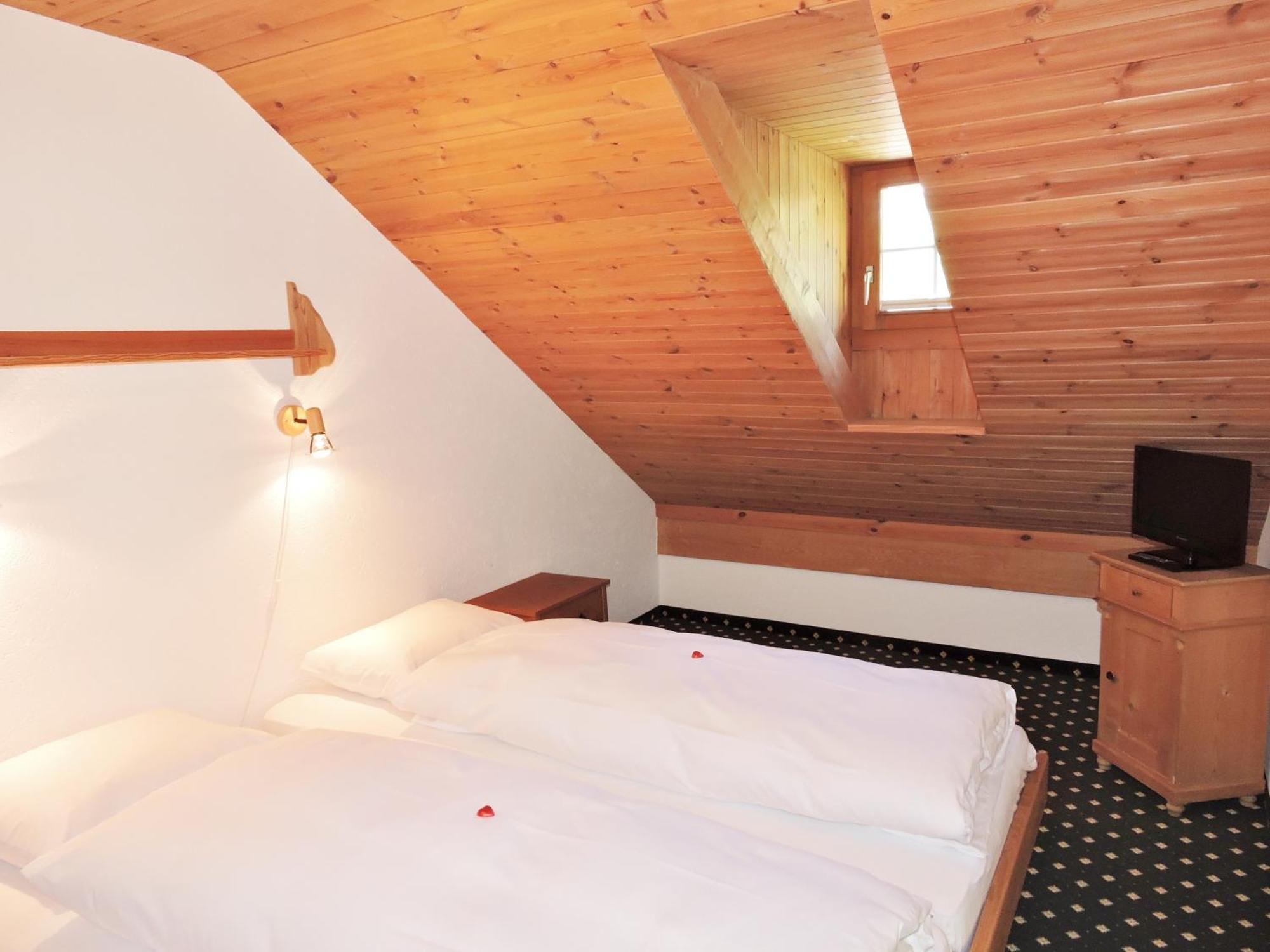 Hotel Posta Sedrun Camera foto