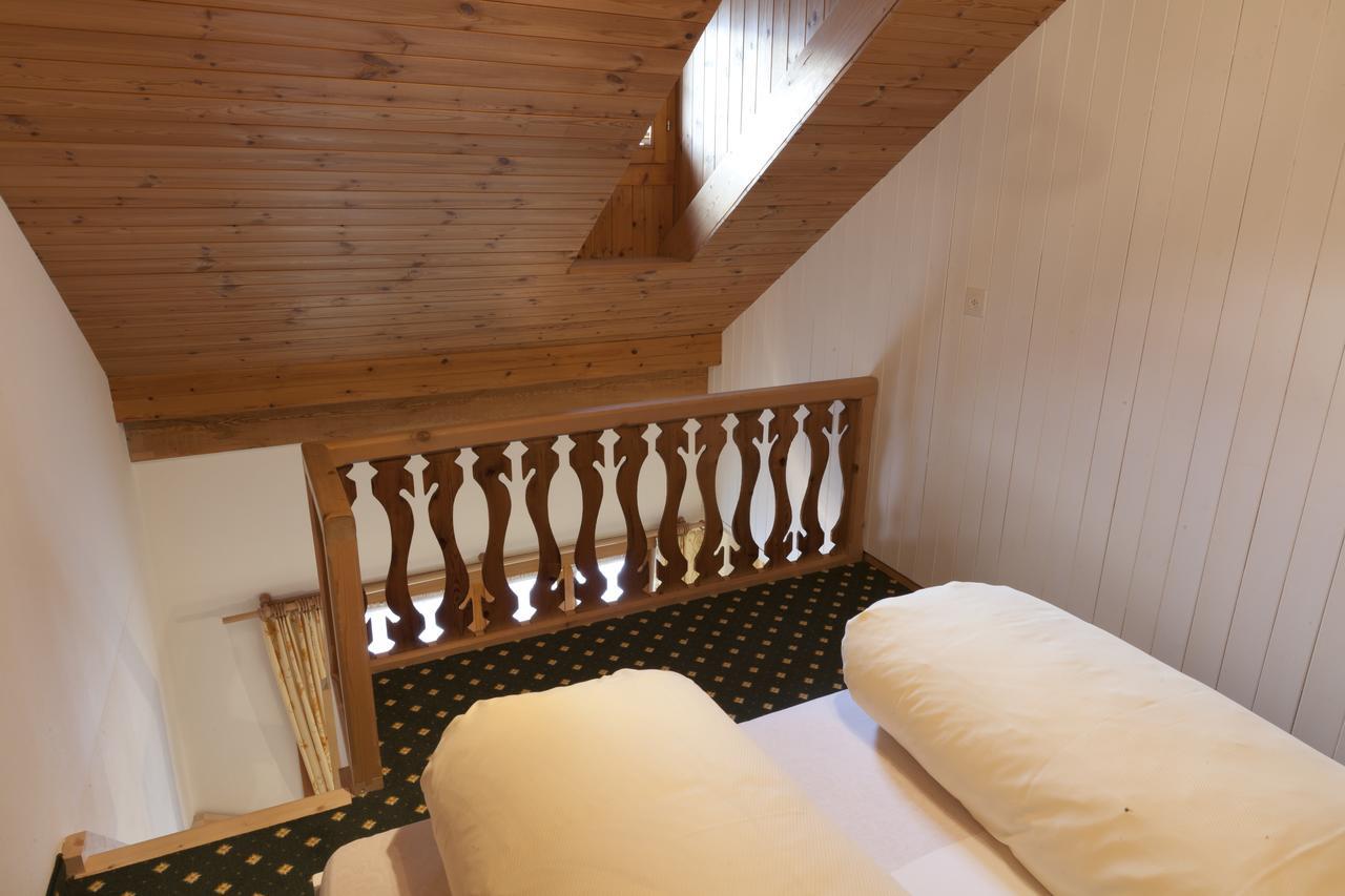 Hotel Posta Sedrun Esterno foto